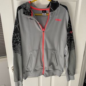 Men’s hooded Nike jacket